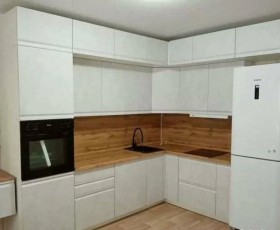 Модульная кухня Бруклин 2.4 x 2 м (Бетон белый) в Верхоянске - verhoyansk.katalogmebeli.com | фото 15